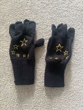 Black Star-Embroidered Women's Knit Gloves